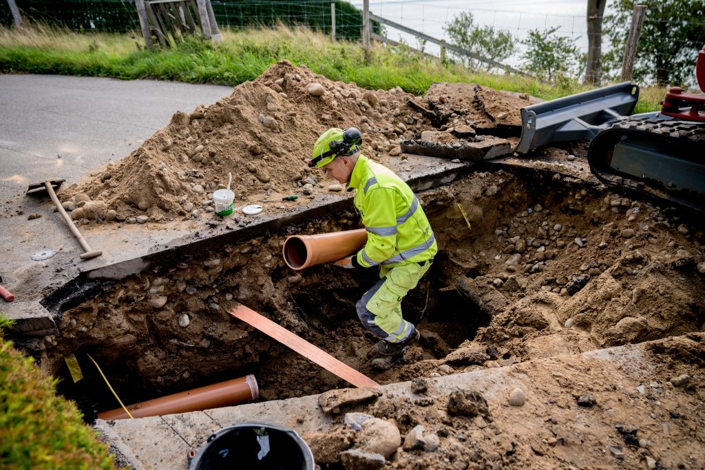 Ny regnvandsledning på Røde Banke