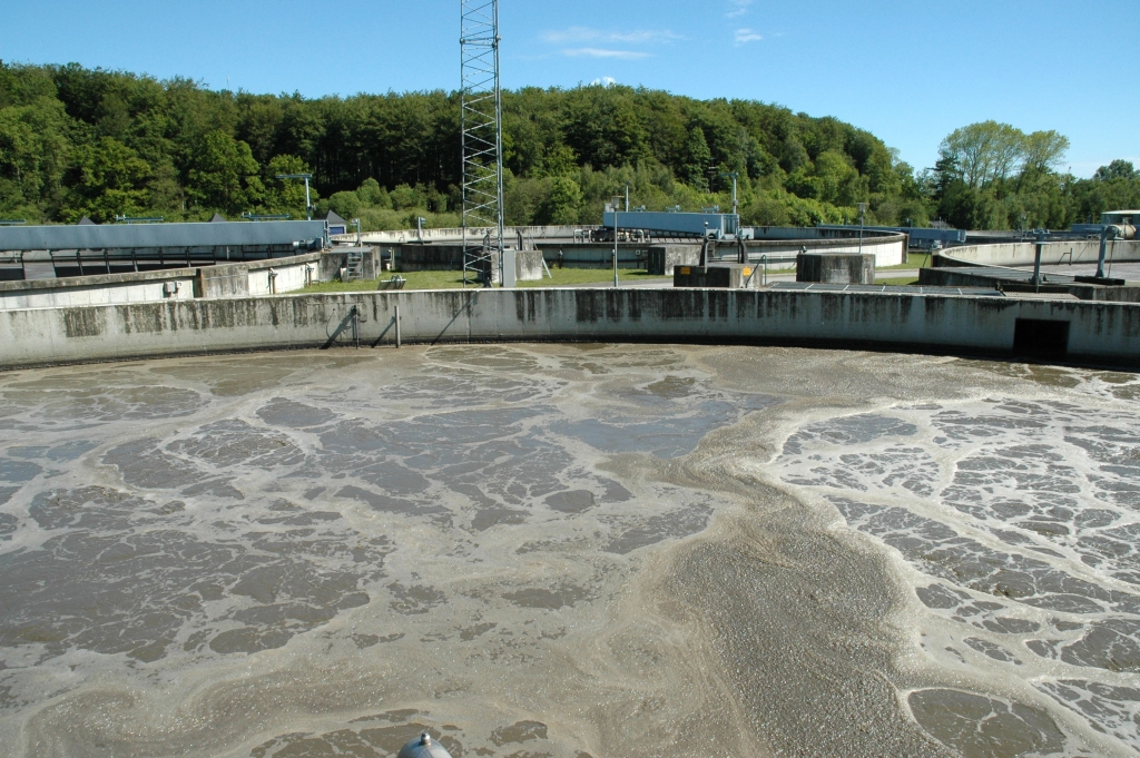 Spildevand skal ikke i vejristen